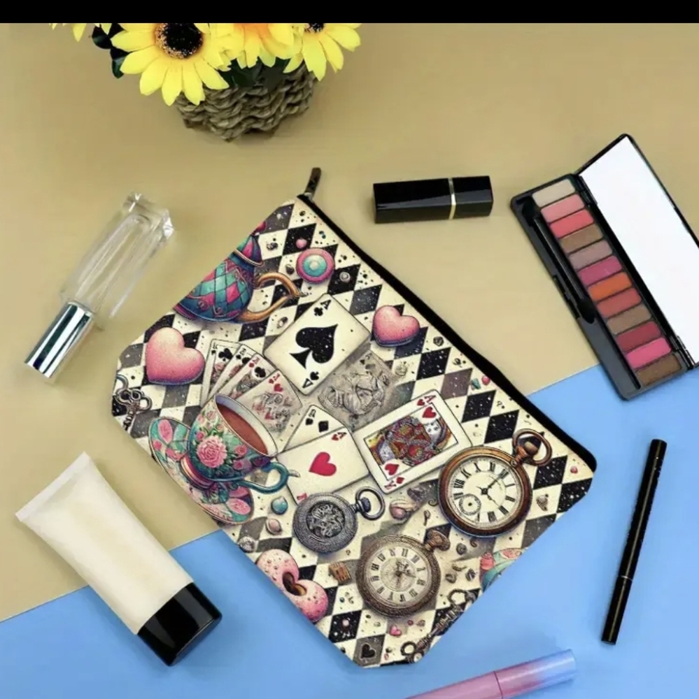 Alice In Wonderland Inspired Cosmetic Makeup Every Day Pouch New